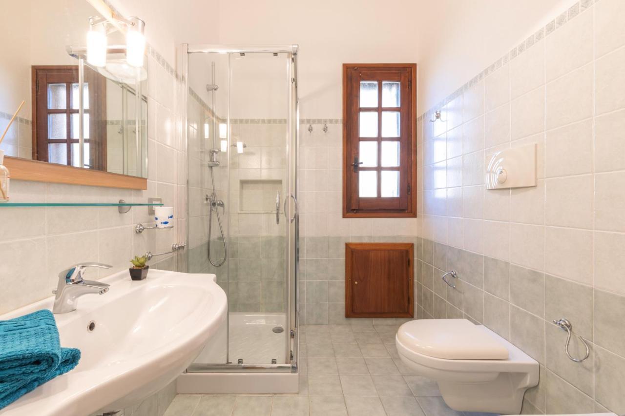 Villa Corallo - Free Wifi - 1Km From The Beach 빌라시미우스 외부 사진
