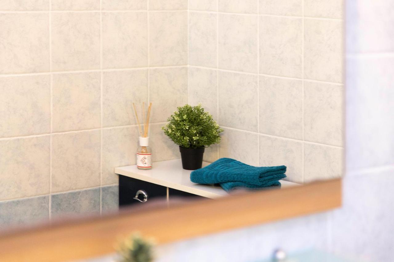 Villa Corallo - Free Wifi - 1Km From The Beach 빌라시미우스 외부 사진